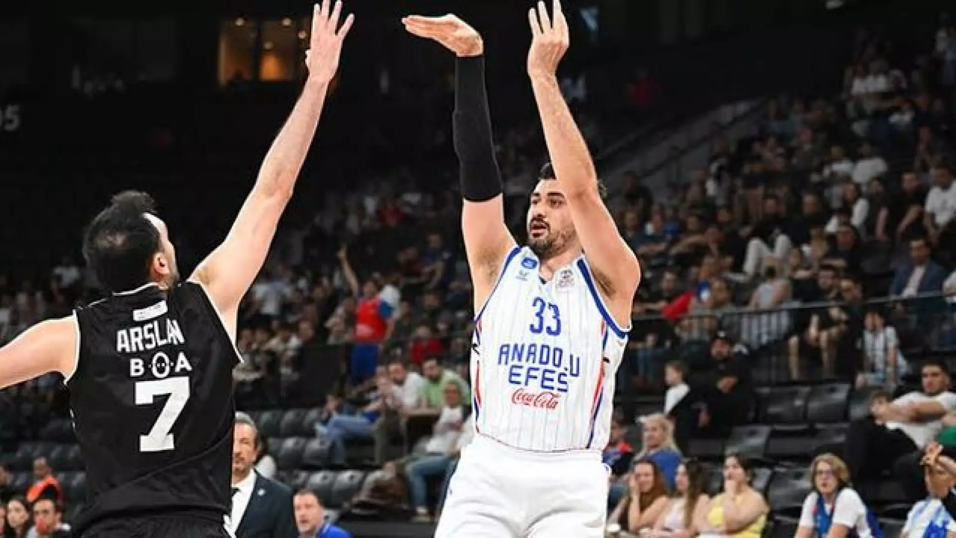 Anadolu Efes ve Beşiktaş maçı hangi kanalda?