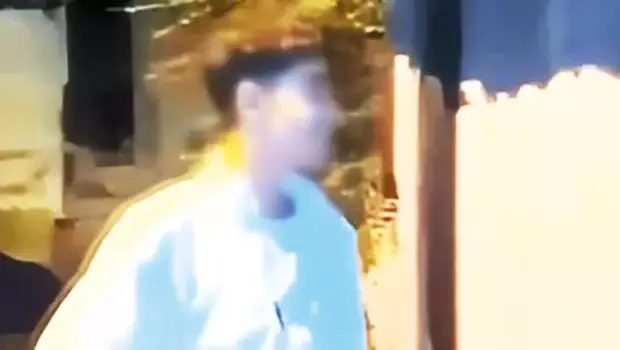 Bu çocuk kalaşnikofu nereden buldu